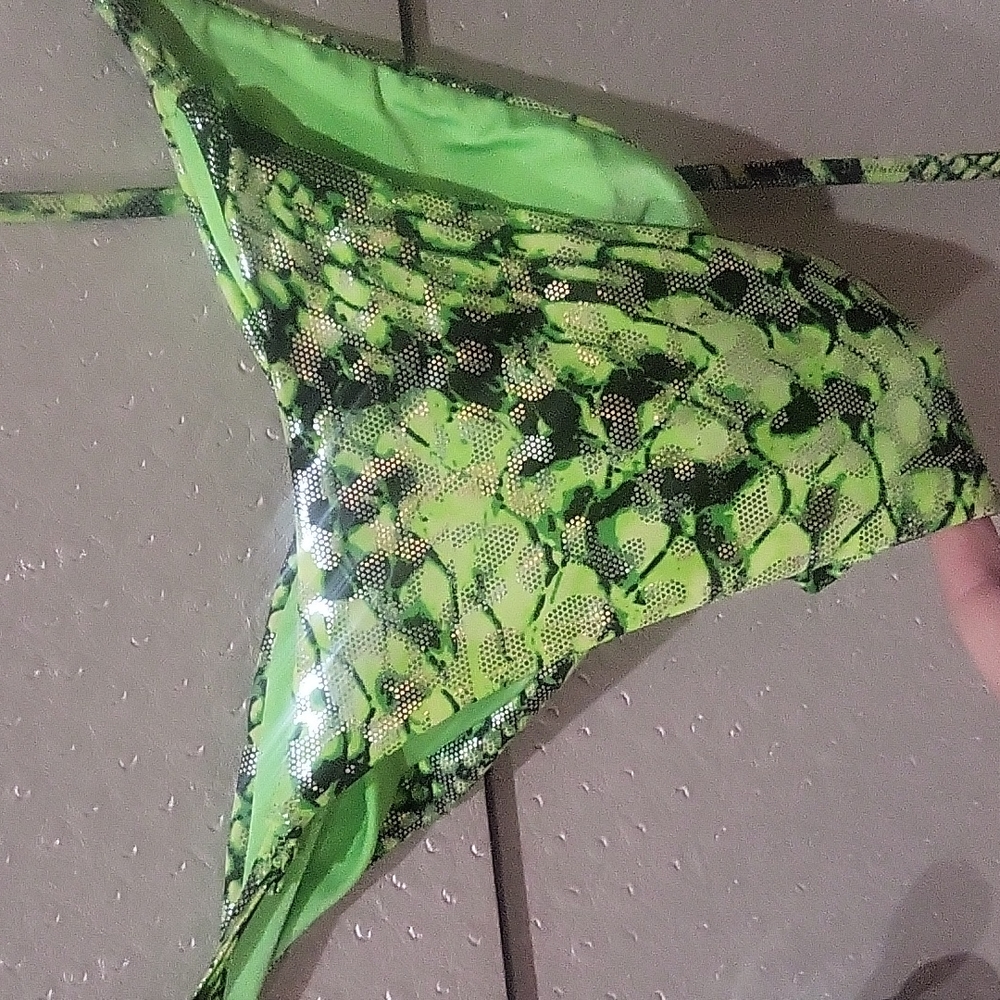 Bikini Crush Swimsuit 2Piece Neon Lime Green Reptile Print Size S